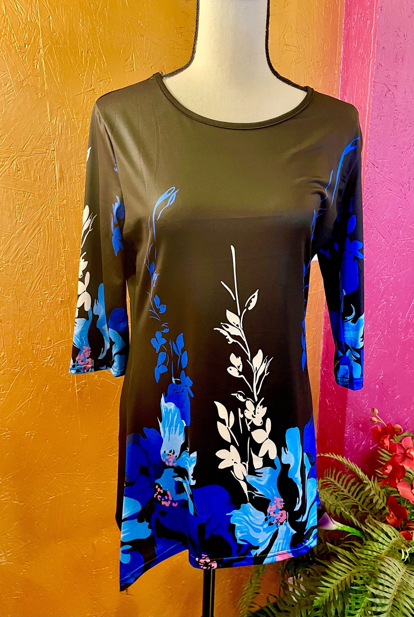 Ladies Black/ Blue Floral Print Top