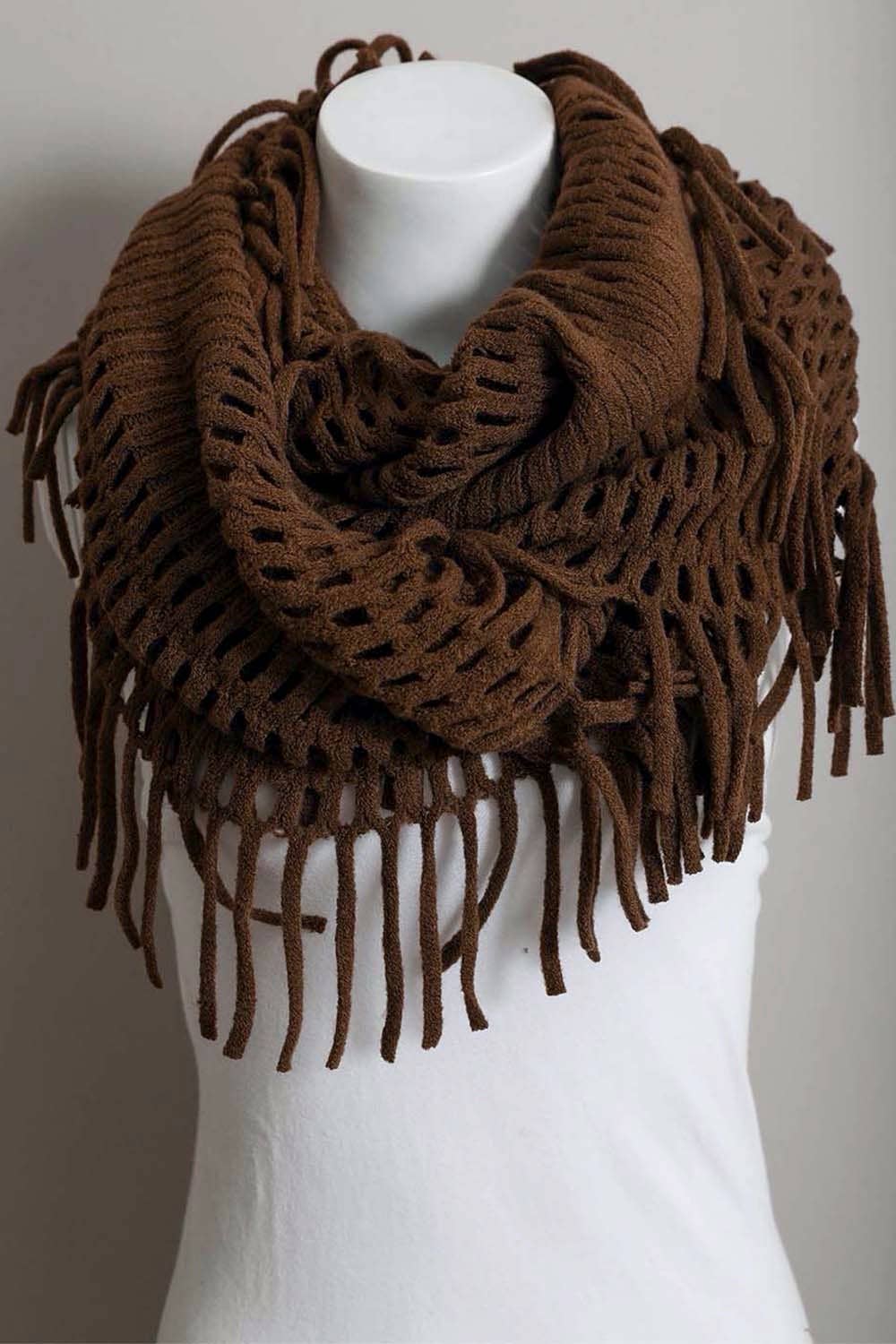 Tassel Fringe Knit Infinity Scarf – Cozy & Stylish 🧣