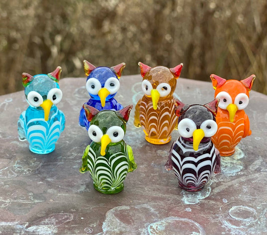 Glass Owl Sitter Miniature Collectible Figurine