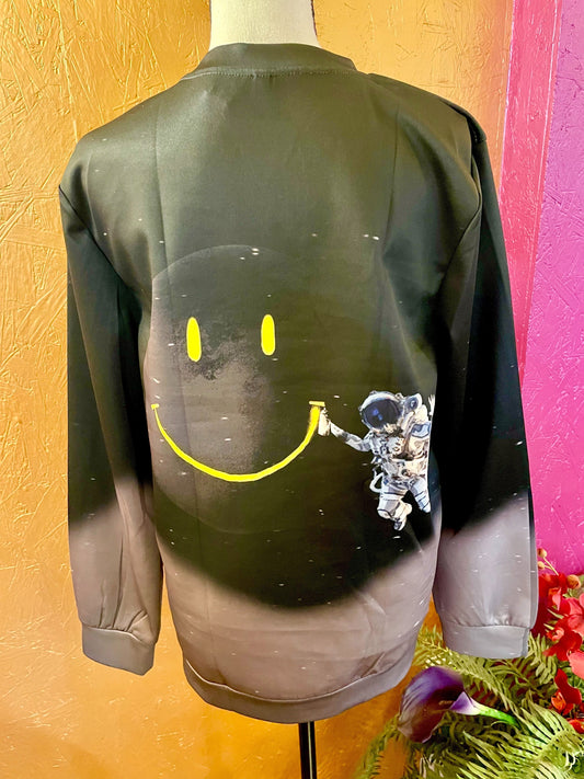 3D Astronaut Smiley Face Top
