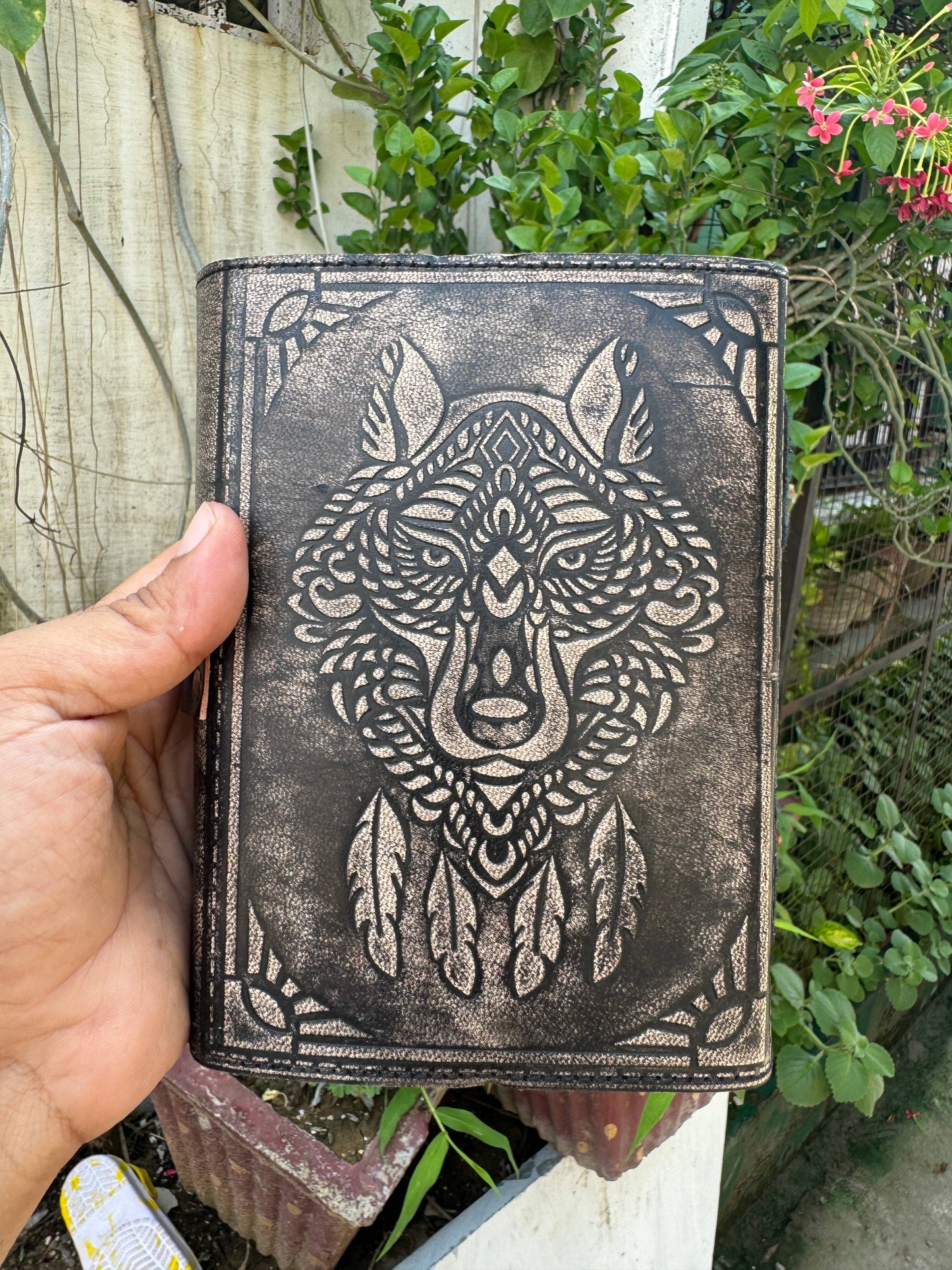 Wolf Embossed Leather Journal with 200 Handmade Pages
