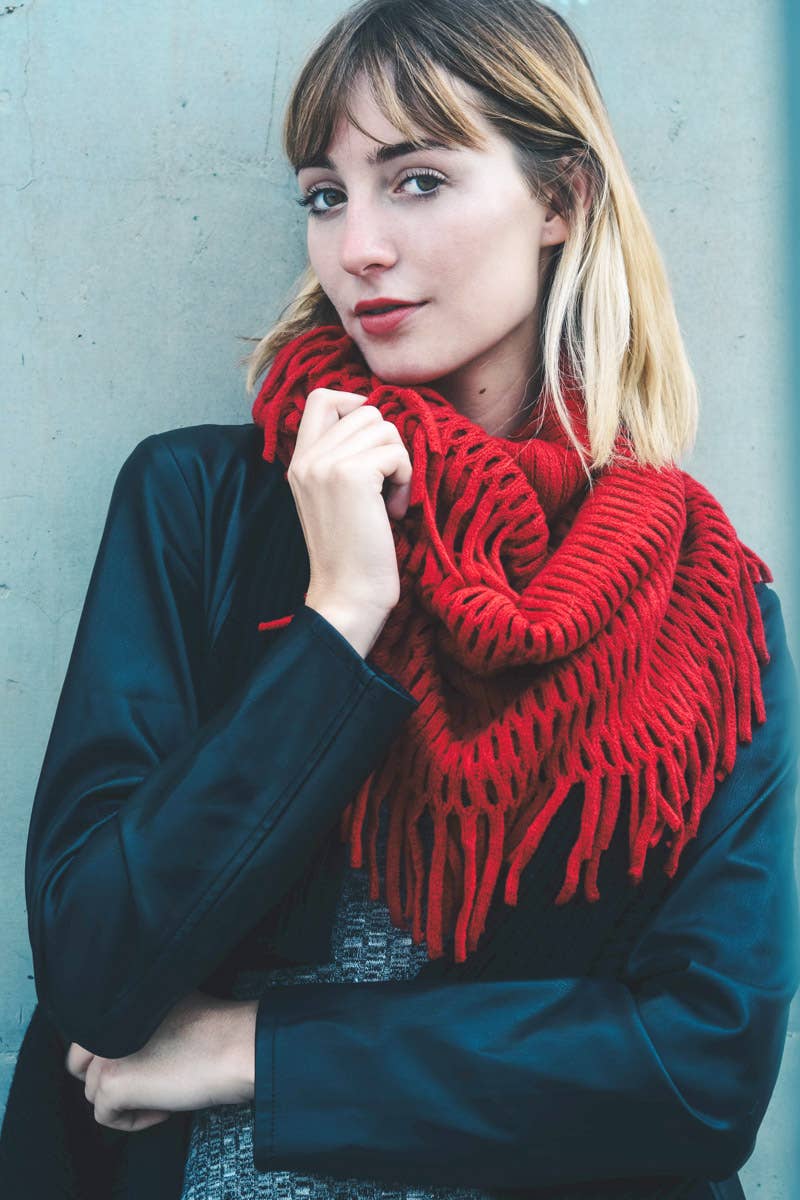 Tassel Fringe Knit Infinity Scarf – Cozy & Stylish 🧣
